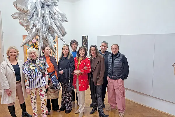 Essingers Art Club, Austria